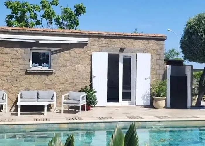 La De La Marana 3*
