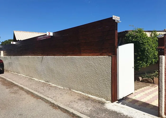 La De La Marana Πανσιόν